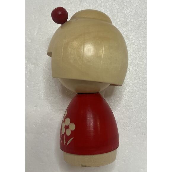 Vintage 4.5" JAPANESE Wooden KOKESHI DOLL Traditional JAPAN Mid-Century FIGURINE - Picture 2 of 6